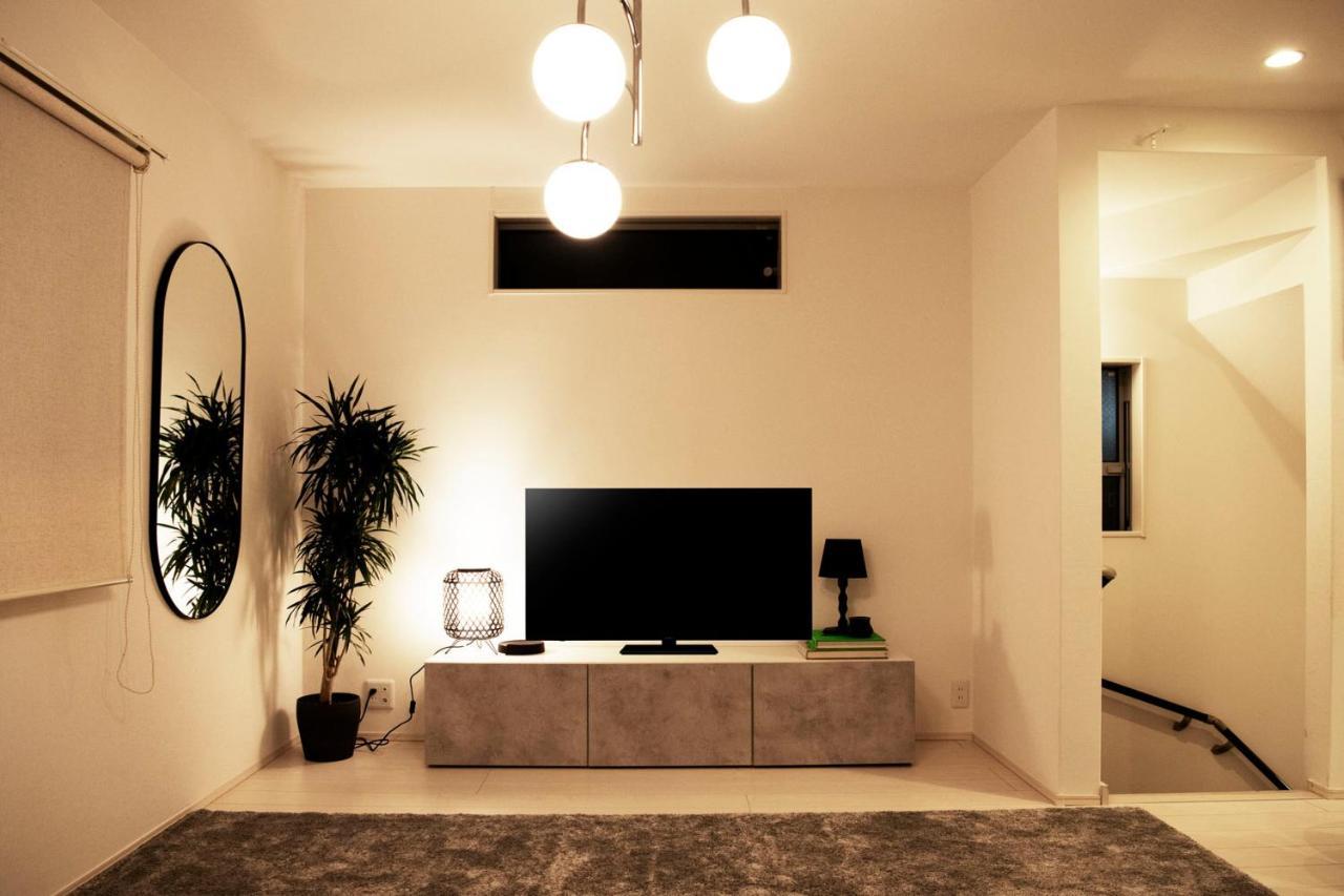 6 Mins To Walk Jr Okubo Station 1Stop To Shinjuku Brand New Silent Stylish 3Br Villa Tokyo Exterior photo